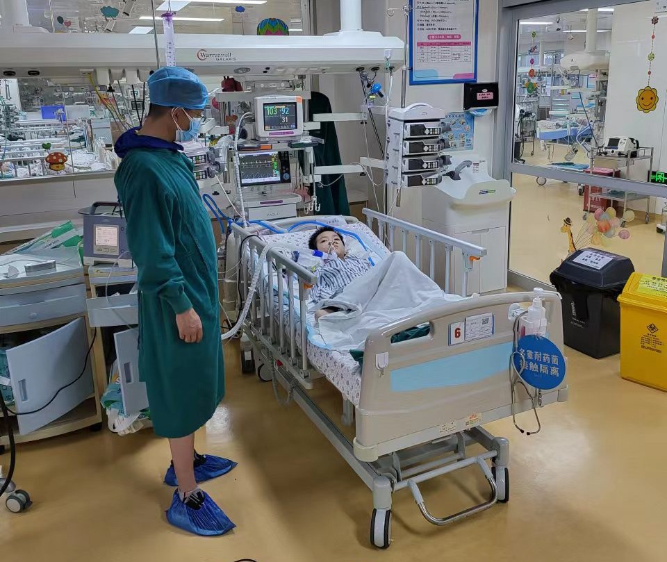 佛山跨省救护车出租公司